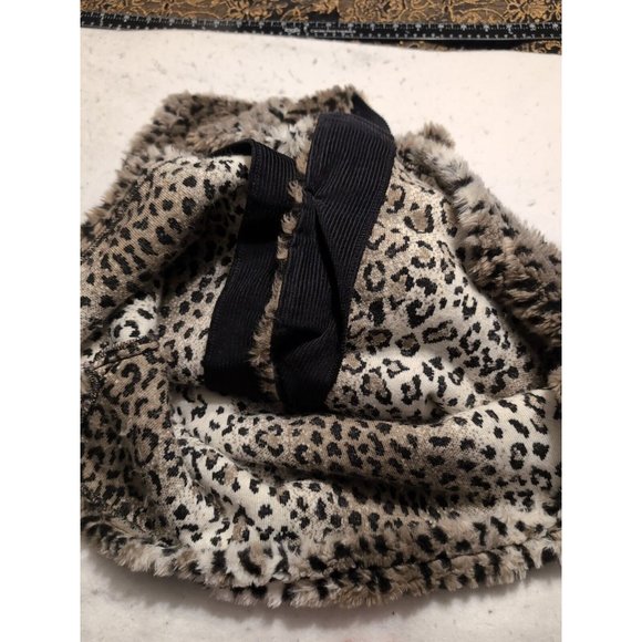 Coldwater Creek Snow Leopard Faux Fur Button Up Vest Women's Size M - Picture 4 of 7